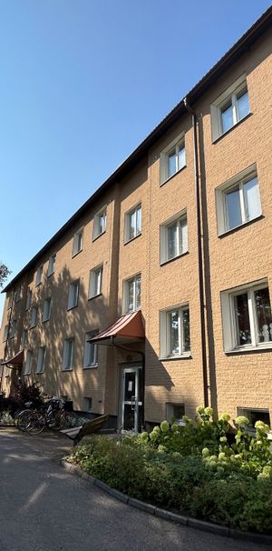 Emausgatan 43 C - Foto 1