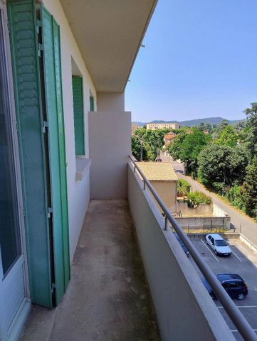 Location appartement rénové 4 pièces 63.63 m² à Romans-sur-Isère (26100) 5 - Photo 4