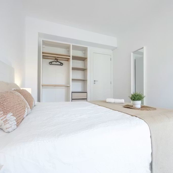 Avinguda de la Plata, Valencia, Valencian Community 46004 - Photo 1