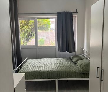 Room in a Shared House, Hilda Road, E16 - Photo 4