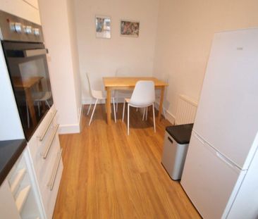 2 bedroom property to rent - Photo 5