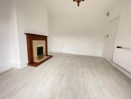 2 bedroom maisonette to rent - Photo 2