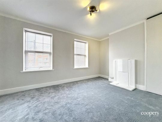 3 bedroom apartment - Photo 1