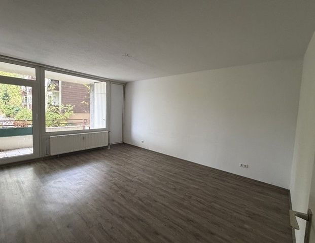 Attraktiv! Individuelle 2-Zimmer-Wohnung - Photo 1