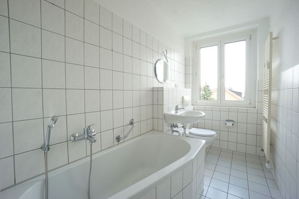 Helle 3-Zimmer-Wohnung mit Weitblick im 3. Obergeschoss - Foto 1