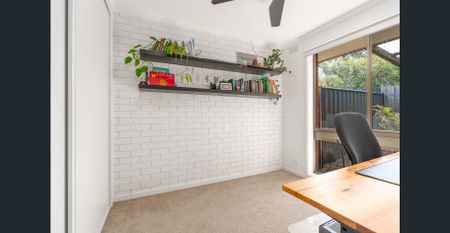 Modern 2-Bedroom Unit in Prime Belmont Location - Photo 2