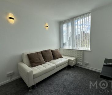 2 bedroom flat to rent - Photo 3