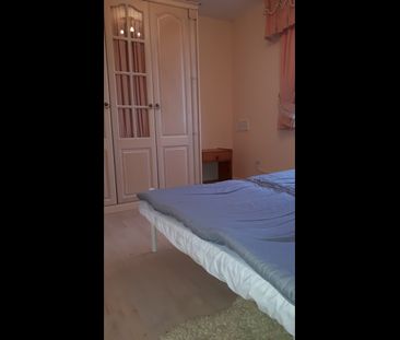 1 Bed Flat, Gurney Close, IG11 - Photo 3