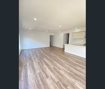 $500 p/w SPACIOUS HOME - Photo 1