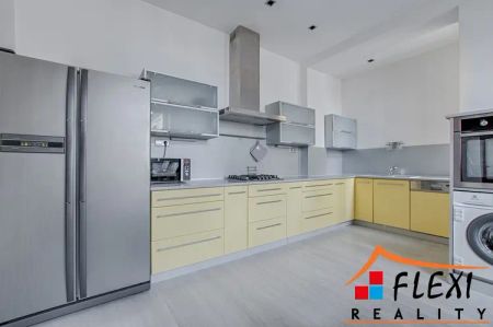 Pronájem moderního bytu s nadstandardní lodžií v centru Ostravy, OV, 4+1, 122 m - Photo 3