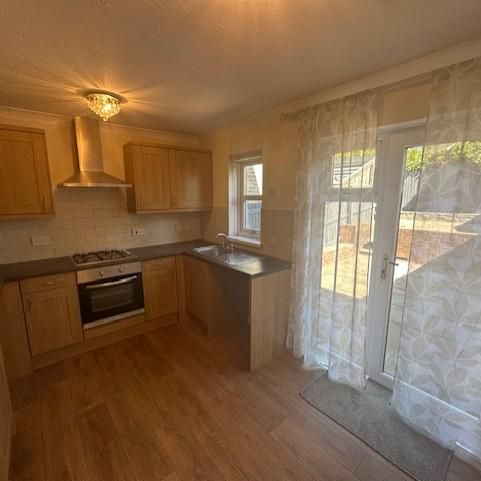 2 bedroom house to rent - Photo 1