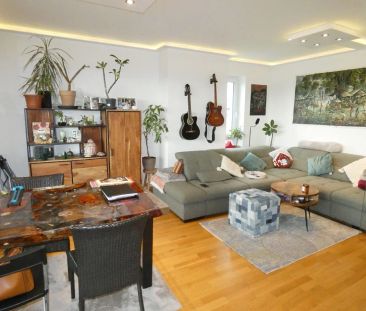 Moderne 2-Zimmer-Wohnung mit großer Sonnenloggia, Aufzug und Rheinb... - Photo 1