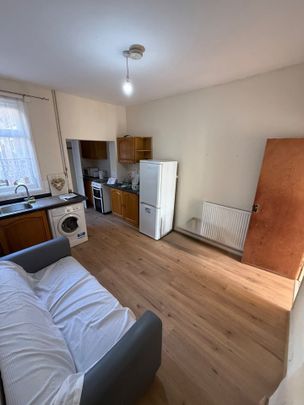 2 Bed Terraced House, Coronation Road, CV1 - Photo 1