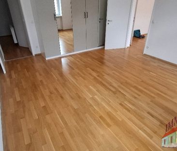 Unbefristete 2,5 Zimmer Wohnung = Pärchenhit! Kein Lift im Haus! - Photo 1