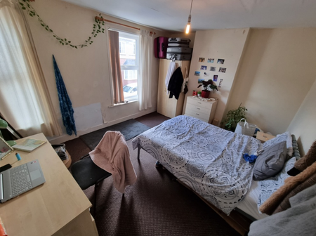 3 Bed Student Accommodation - Photo 2