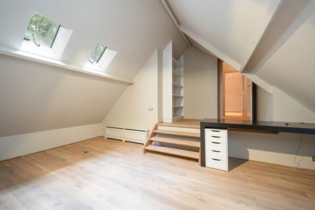 LUXUEUZE VILLA MET HOOGWAARDIGE AFWERKING - Foto 4