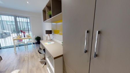 Studio to rent - Photo 2