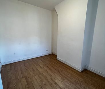 2 Bed Terraced House, Neston Street, L4 - Photo 4