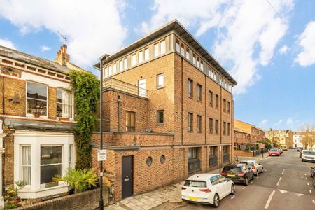 3 bedroom house to rent - Photo 2