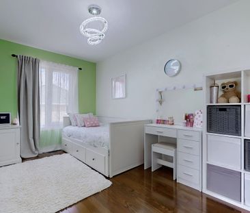 For Lease - 194 Tom Taylor Crescent, Newmarket, Ontario - Photo 5