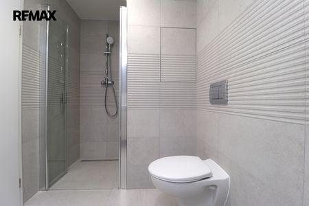 Pronájem bytu 1+kk v osobním vlastnictví 30 m², Praha 9 - Hloubětín - Фото 5
