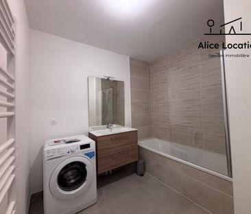 Location Appartement 2 pièces 42m² THONON LES BAINS 74200 - Photo 5