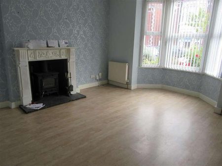 Balfour Road, North End, Portsmouth, PO2 - Photo 2