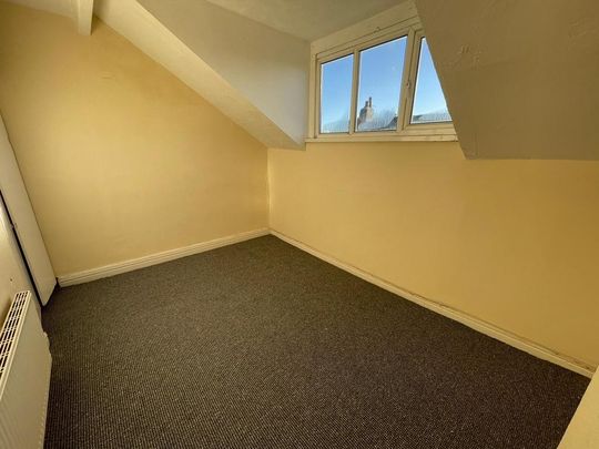 4 bedroom terraced house to rent - Photo 1