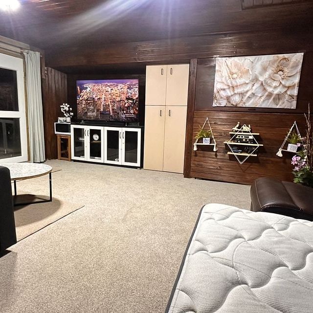 Charming 3BR Home - Stokes Valley! - Photo 1