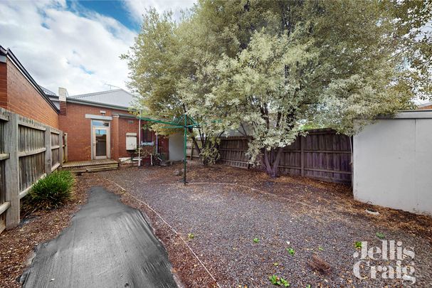 123 Beavers Road, Northcote - Photo 1