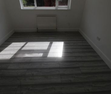 2 bedroom maisonette to rent - Photo 6