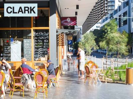 Perfectly positioned in the sought after Form Apartments - Photo 4