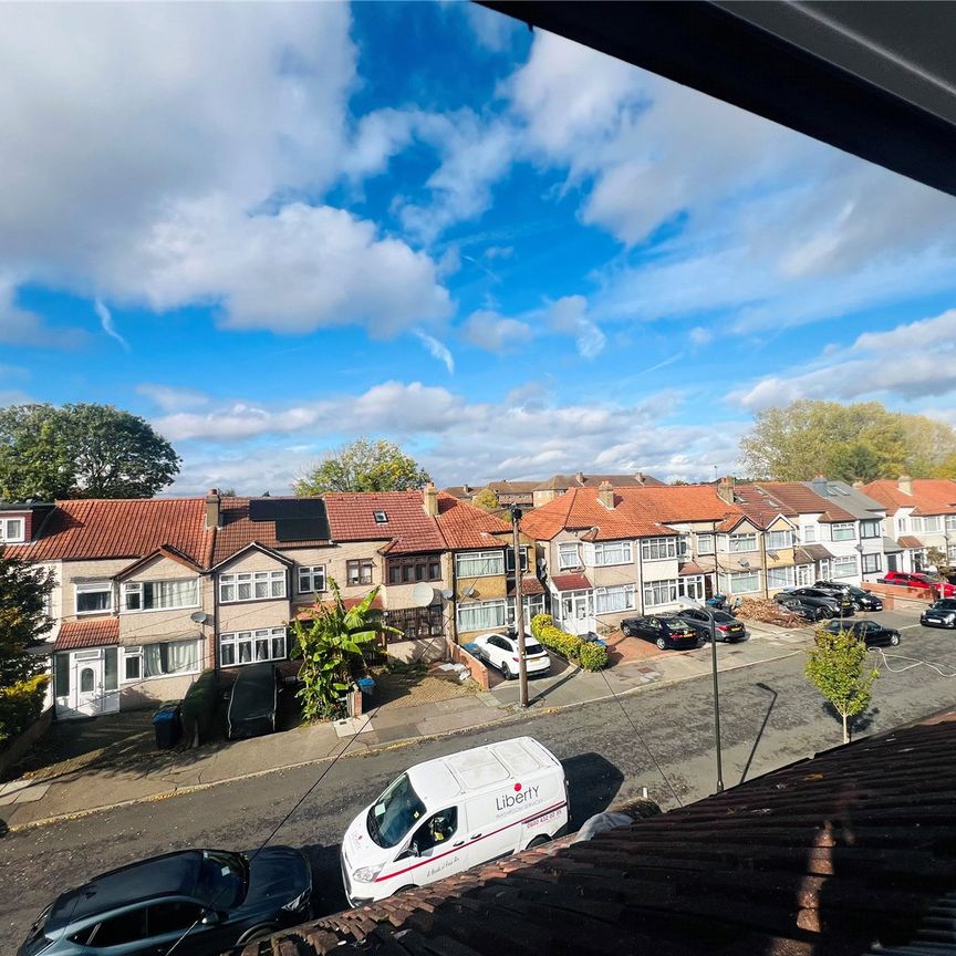 property to rent Galpins Road, Thornton Heath, CR7 - Photo 1