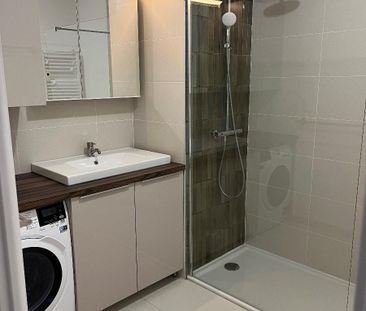 Location Appartement 2 pièces 44m² MONTPELLIER 34000 - Photo 5