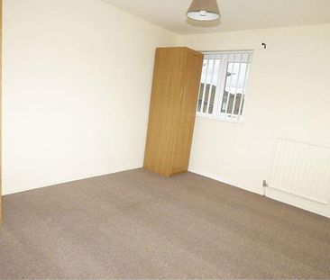 2 bed apartment to rent in NE38 - Photo 2