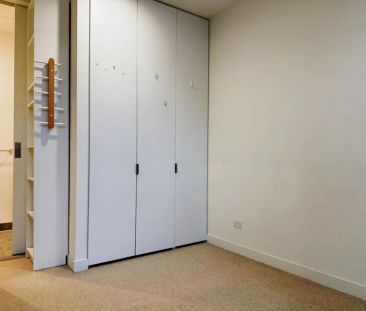 Master Room - Photo 6