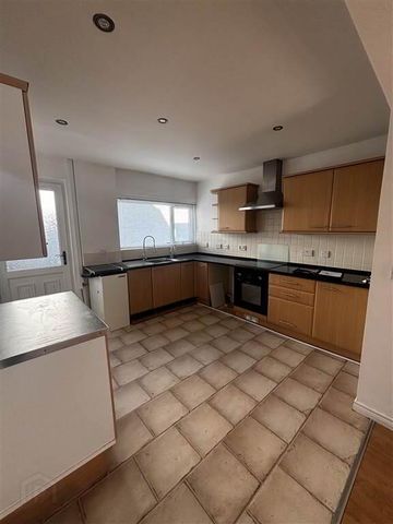 3 Raceview Terrace, Newtownards, BT23 4JZ - Photo 5