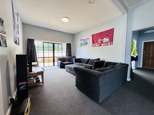 52 Donegal St, Belfast - Photo 1