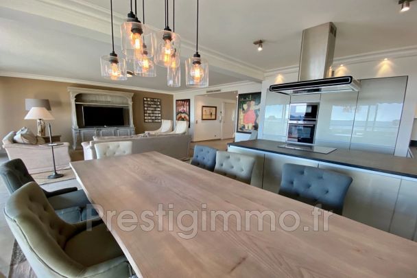 Centre-ville, Location appartement 3 pièces 100 m² - Photo 1