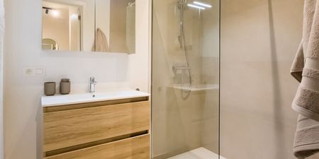 Appartement te huur in Wilrijk voor € 1.400 met 2 slaapkamers - Photo 3