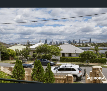 Modern, Spacious & Great Views! - Photo 4