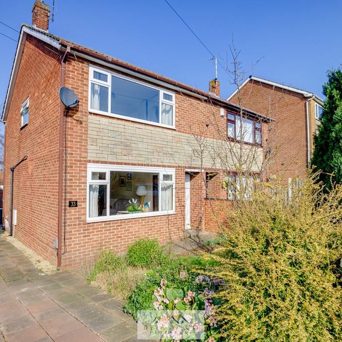 3 bedroom semi-detached house to rent - Photo 1