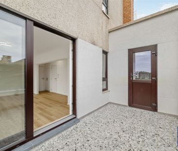 Volledig gerenoveerd appartement met 1 slaapkamer - Photo 3