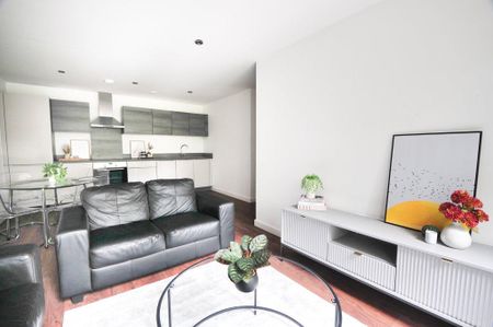 2 bedroom apartment to rent - Photo 2