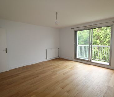 APPARTEMENT – 3 PIECES – 75,06 M2 + Balcon 7 M² - Photo 2