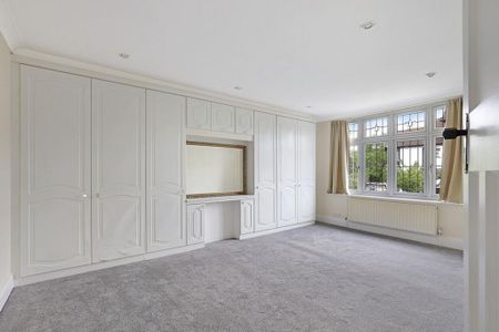 3 bedroom semi-detached house to rent - Photo 5