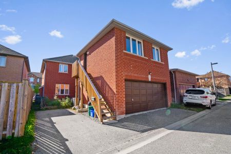 For Lease - 496 White's Hill Avenue Unit# Rear Coach House, Markham, Ontario - Photo 5