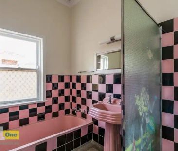 15 Wren Street, Mount Pleasant WA 6153 - Photo 2