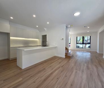 Brand New Stylish Large Townhouse - Photo 4
