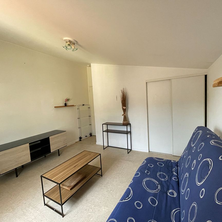 Location appartement 1 pièce, 23.46m², Fontenay-le-Comte - Photo 1